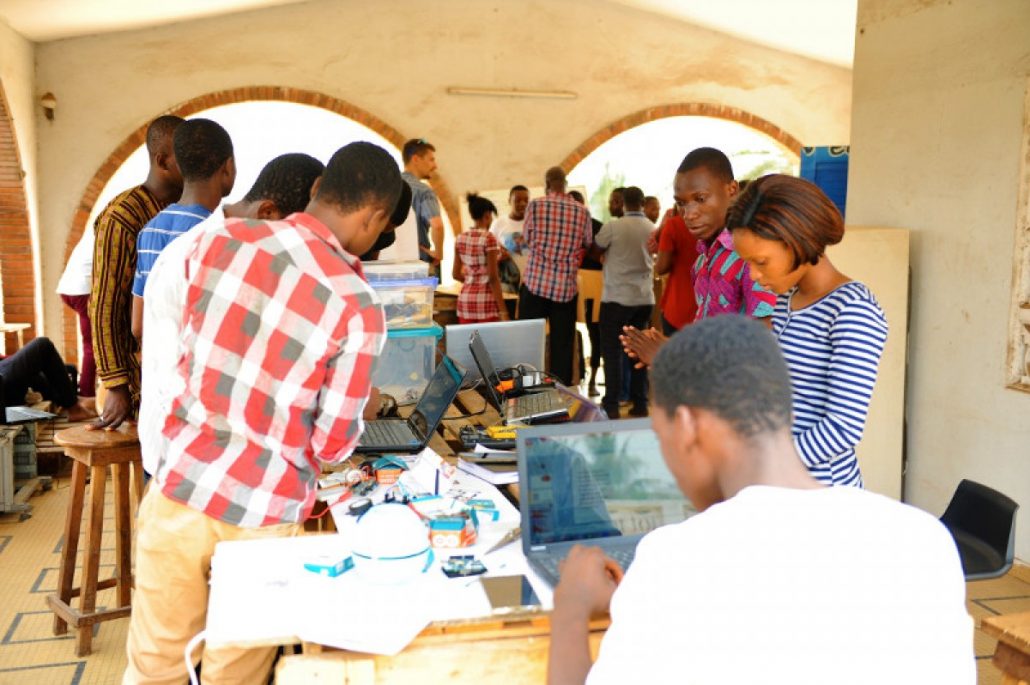 WAZIHACK : IoT community building in Africa